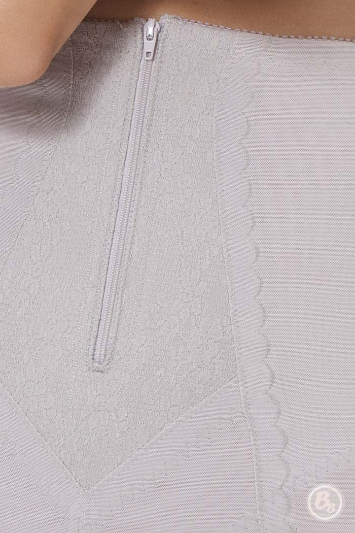Victorian Padded Shapewear Strong Control Bodysuit zipper detail